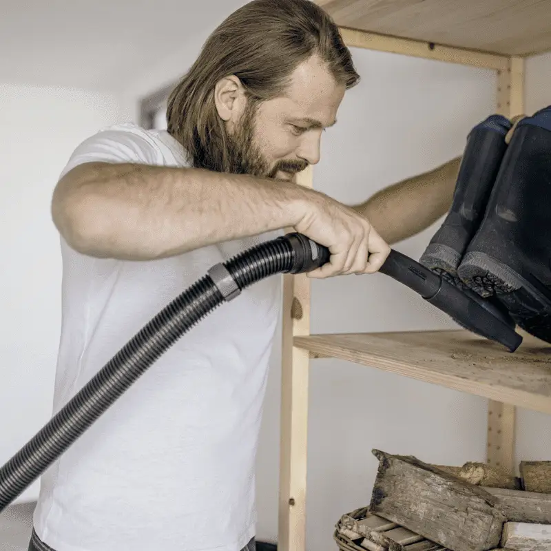 Karcher WD 5 Wet and Dry Vacuum Cleaner - Image 3