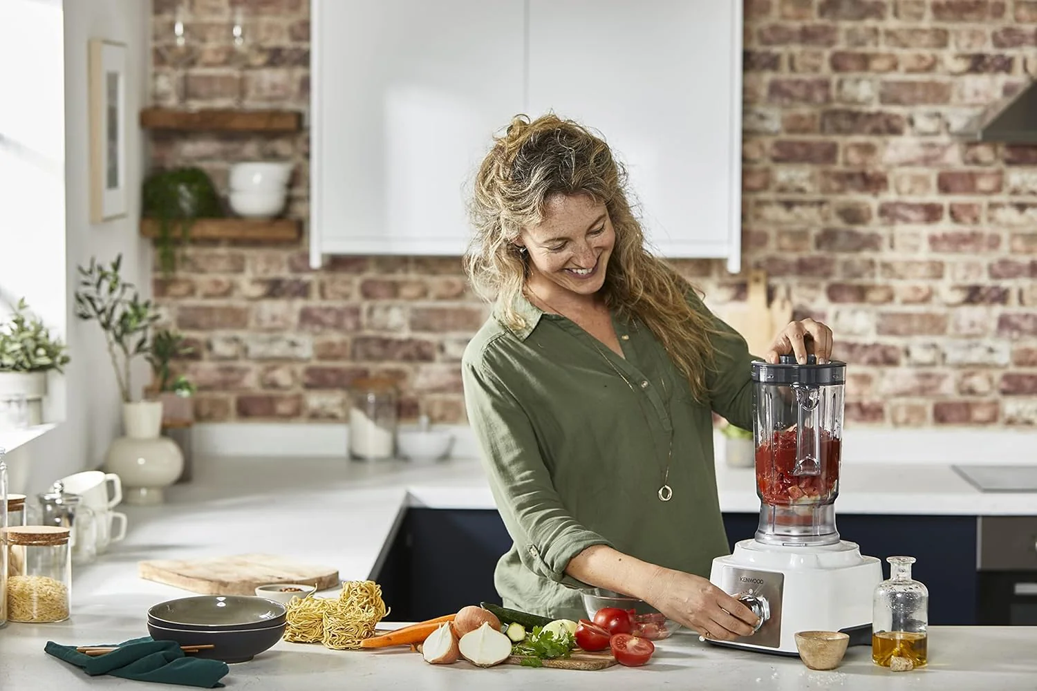 Kenwood multipro express food processor, 1000 watt, multicolor - fdp65.750wh - Image 10