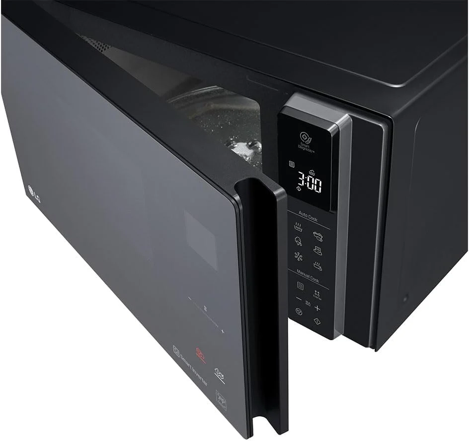 LG Microwave 42 Liters Fully Digital (MH8295DIS) Black - Image 4
