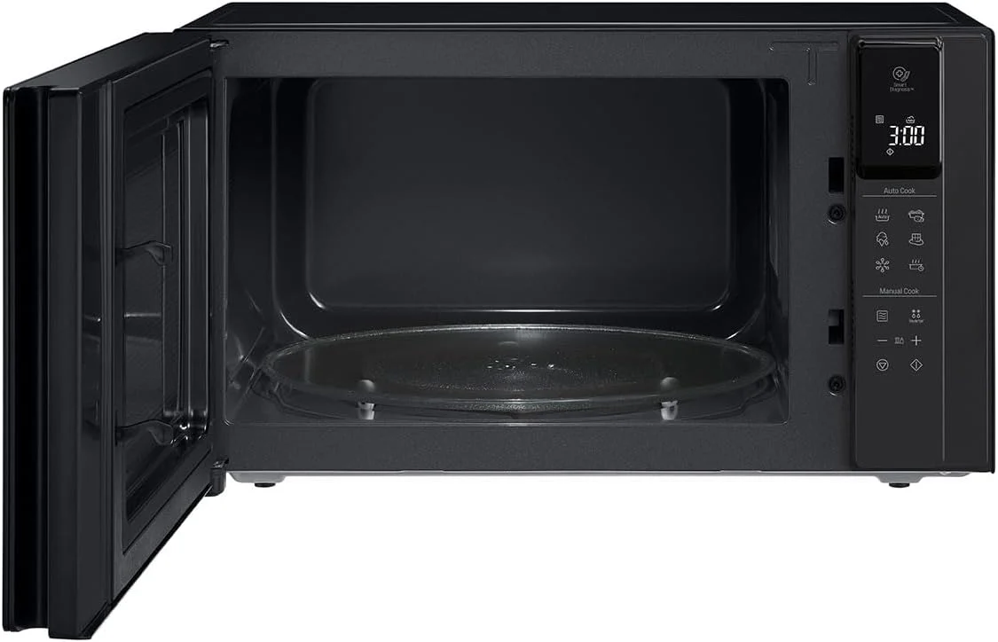 LG Microwave 42 Liters Fully Digital (MH8295DIS) Black - Image 8
