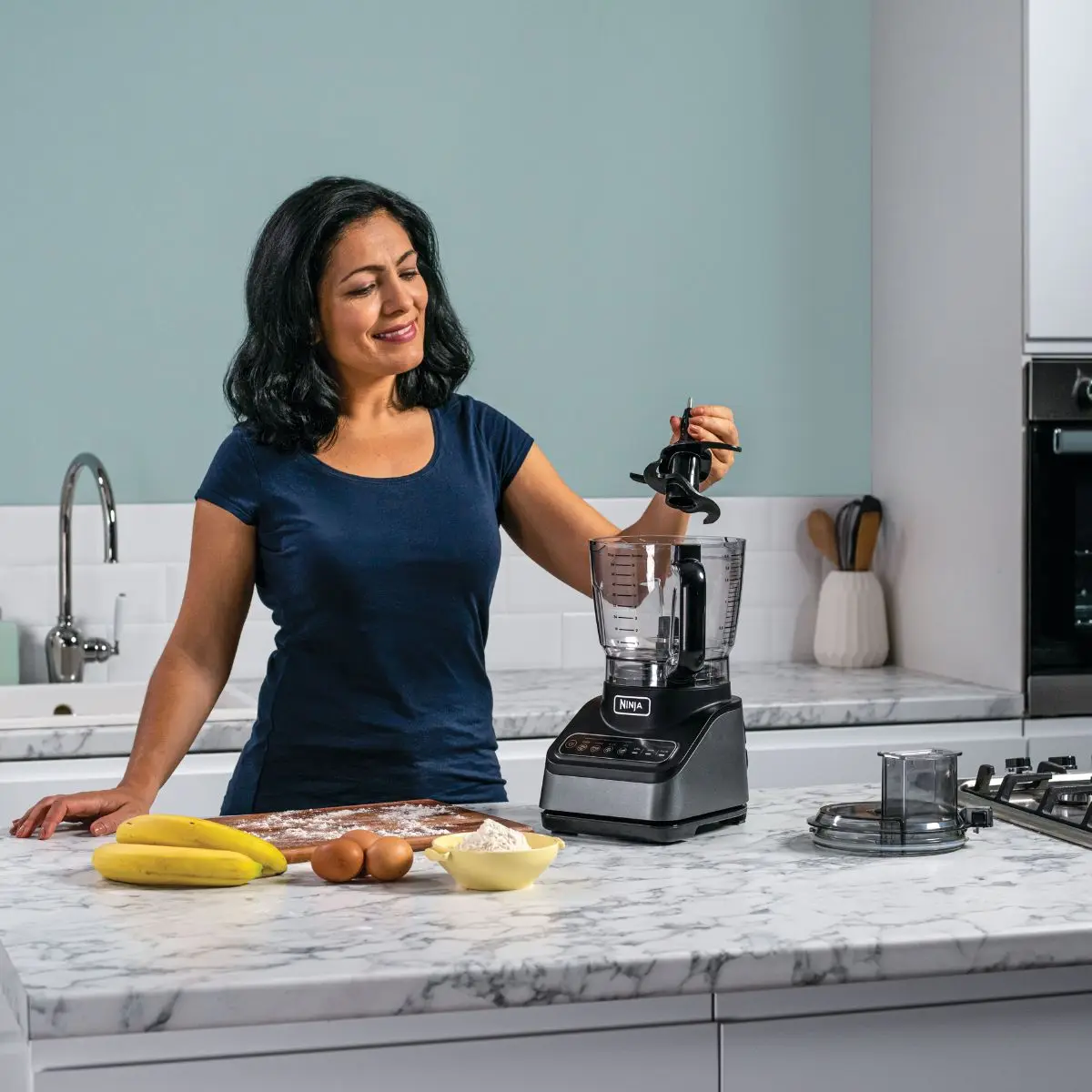 Ninja Food Processor with Auto-iQ 2.1L BN650ME - Image 3