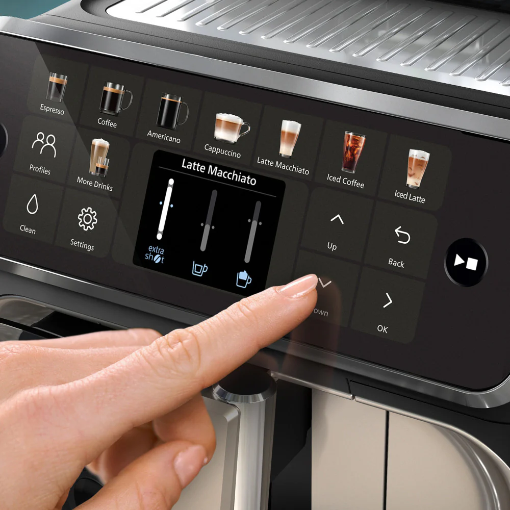 Philips EP5547/90 Fully Automatic Espresso Machine, LatteGo Milk System, AquaClean Filter, Stainless Steel, 1500 W, Black - Image 4