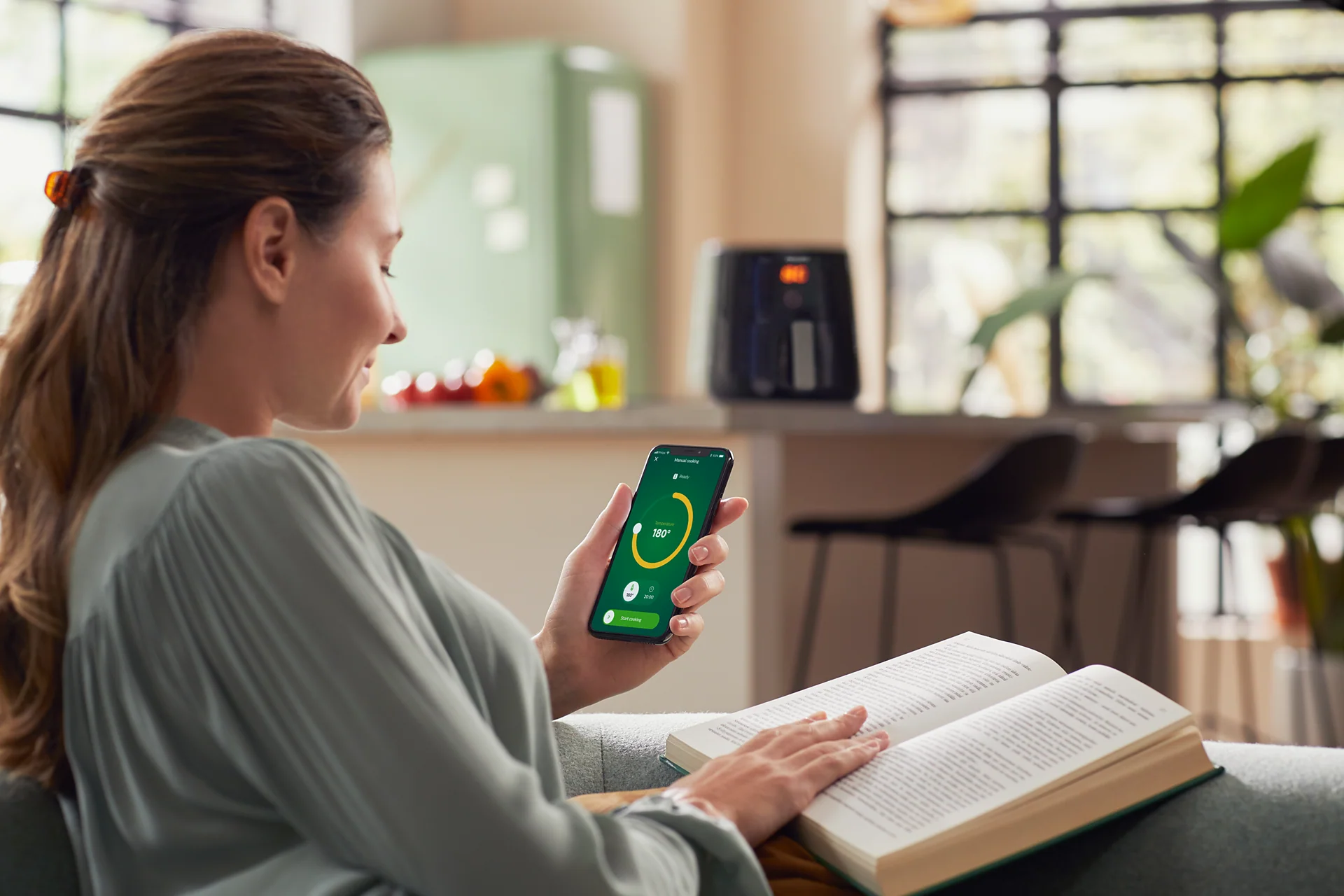 Philips Essential Air Fryer with Wi-Fi Connection, 6.2 Liters, 2000 Watt, Black - HD9280-91 - Image 6